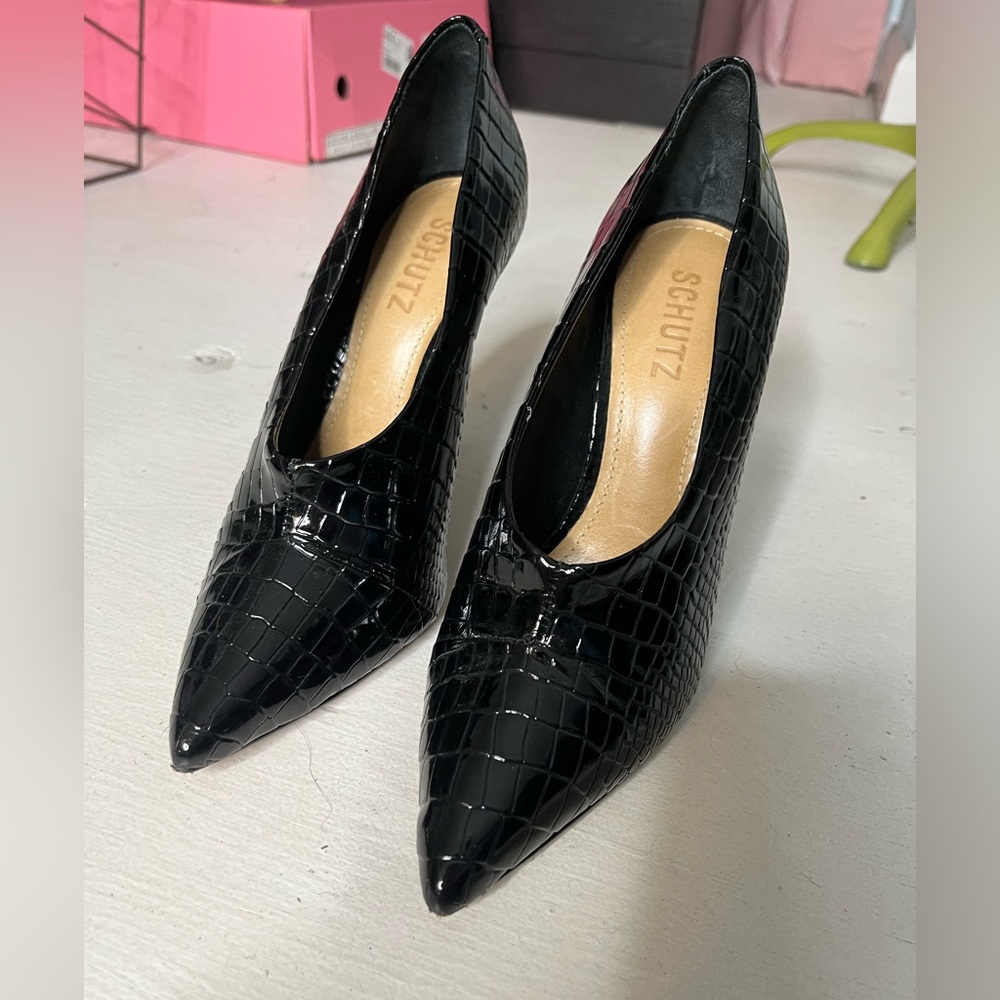 Black embossed leather SCHUTZ high heels